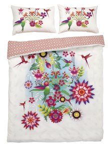 Catalina_Estrada_bed